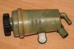 ford focus power steering reservoir.jpg